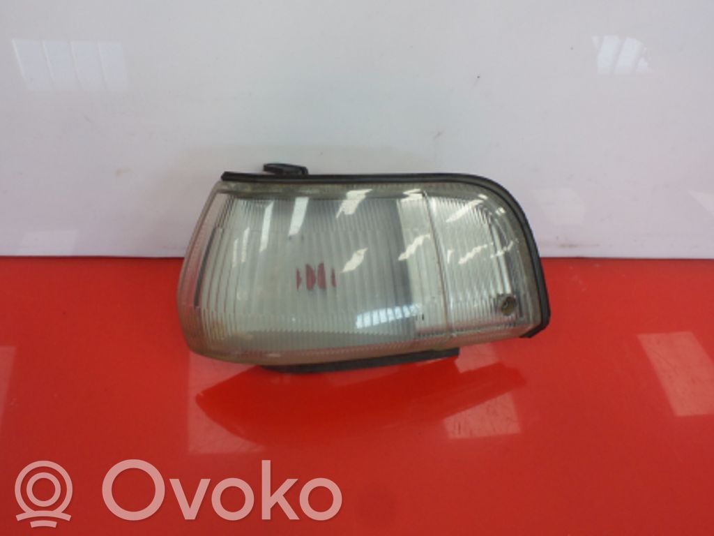 Toyota Corolla E90 Front bumper turn signal 