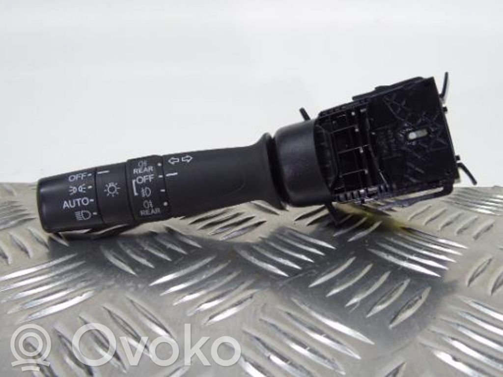 Commodo, commande essuie-glace/phare   M52531,TV0