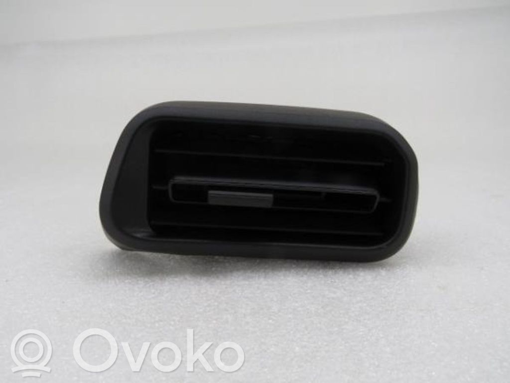 Dash center air vent grill   GEO046589,DIREITO,MOU022342