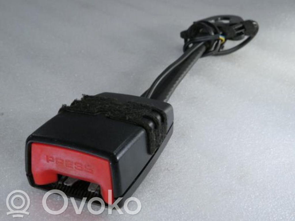 Skoda Superb B6 (3T) Front seatbelt 