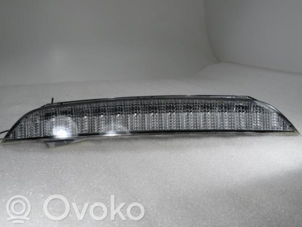 Citroen C4 Aircross Kolmas/lisäjarruvalo 