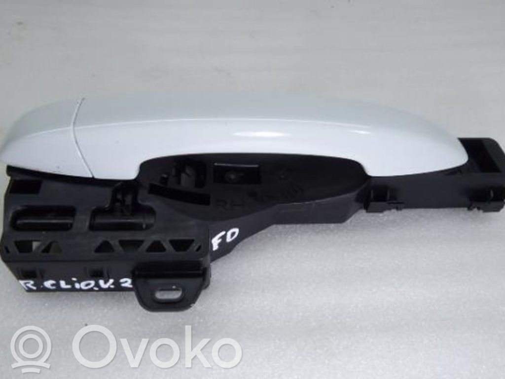 Renault Clio V Maniglia esterna per portiera anteriore 