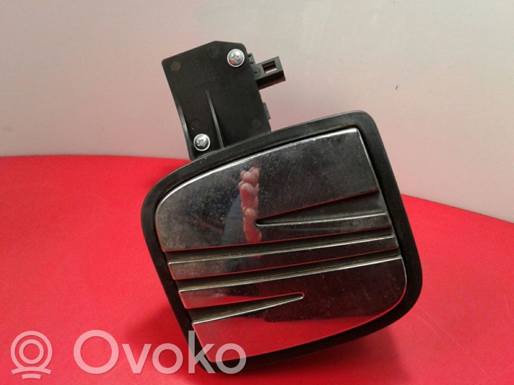 Seat Ibiza III (6L) Aizmugurējā pārsega slēdzene (ārpusē) 