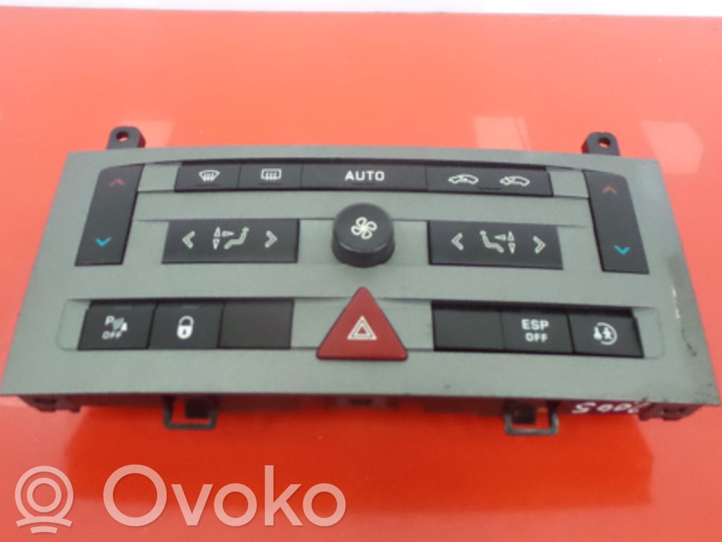 Climate control unit   96573322YW,96469958XT,96470290XT