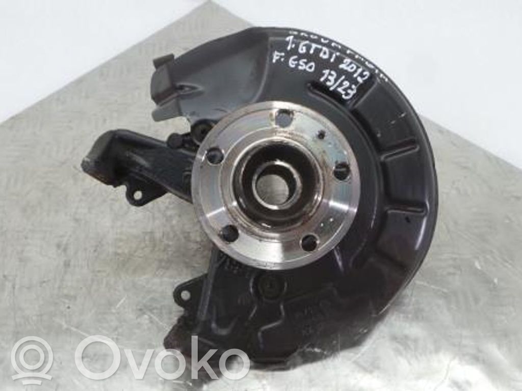 Skoda Fabia Mk2 (5J) Etupyörän navan laakerikokoonpano 