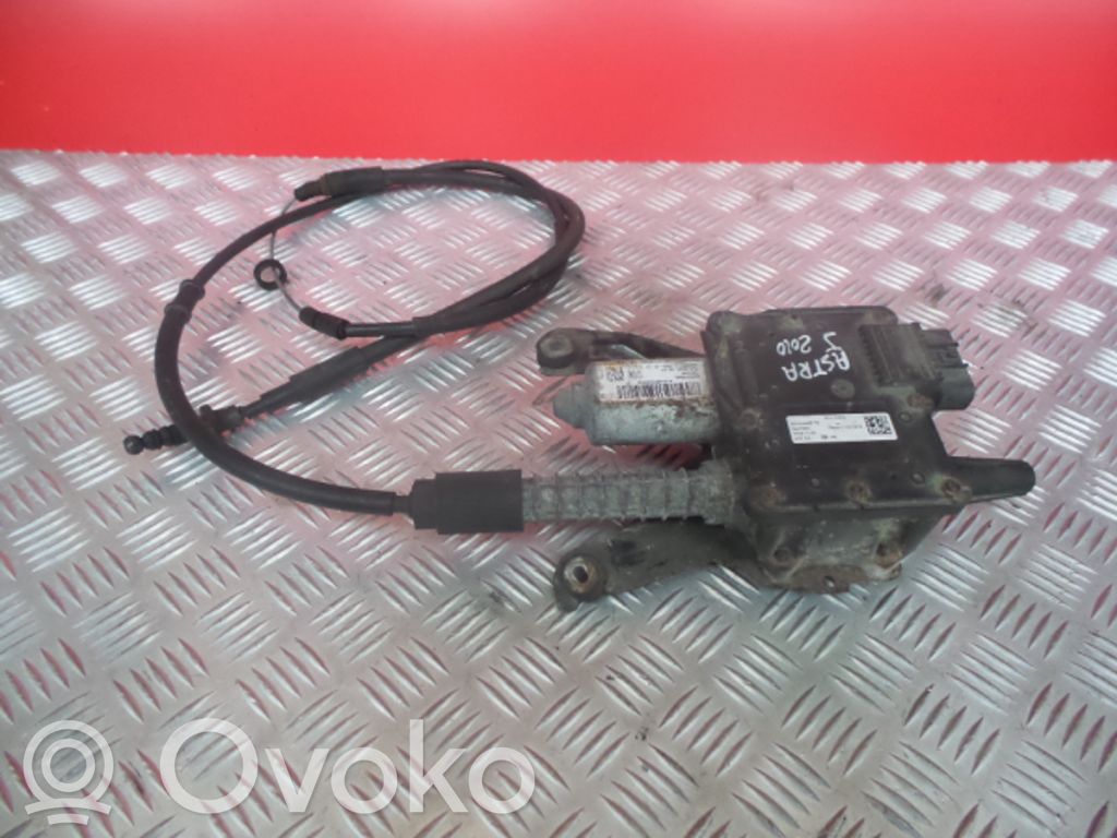 Opel Astra J Dźwignia hamulca ręcznego 