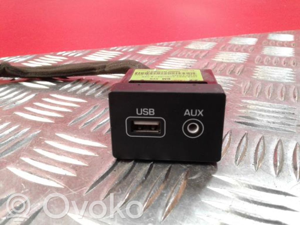 Multifunctional control switch/knob   96120,2W660