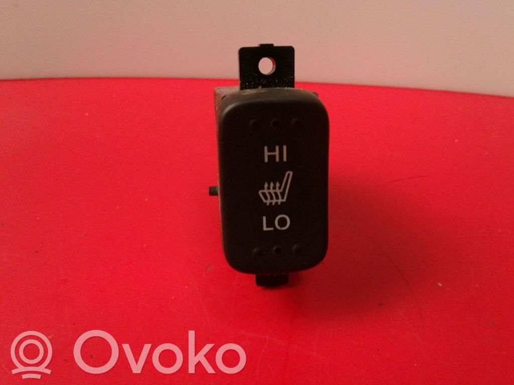 Multifunctional control switch/knob   M33026,08,177