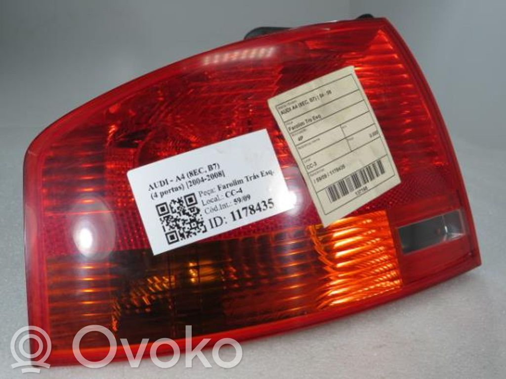 Audi RS4 B7 Lampy tylnej klapy bagażnika 