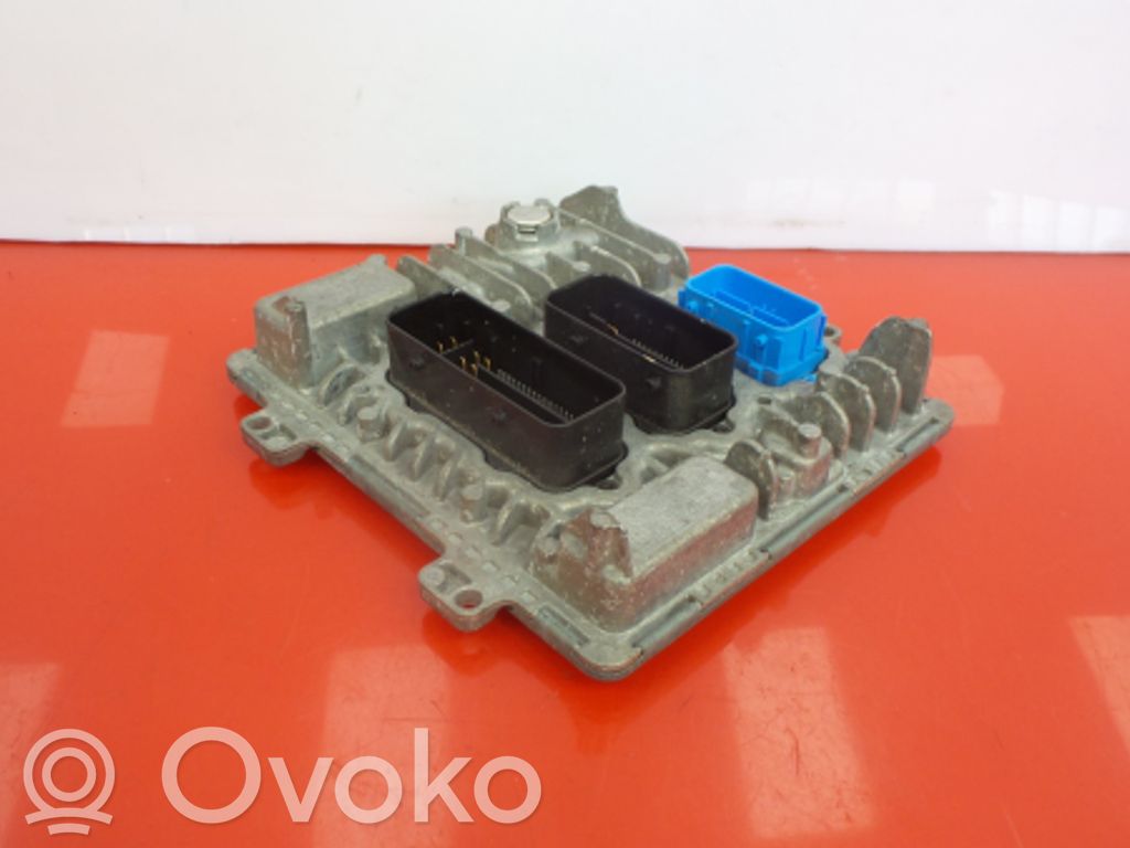 Opel Corsa E Calculateur moteur ECU 