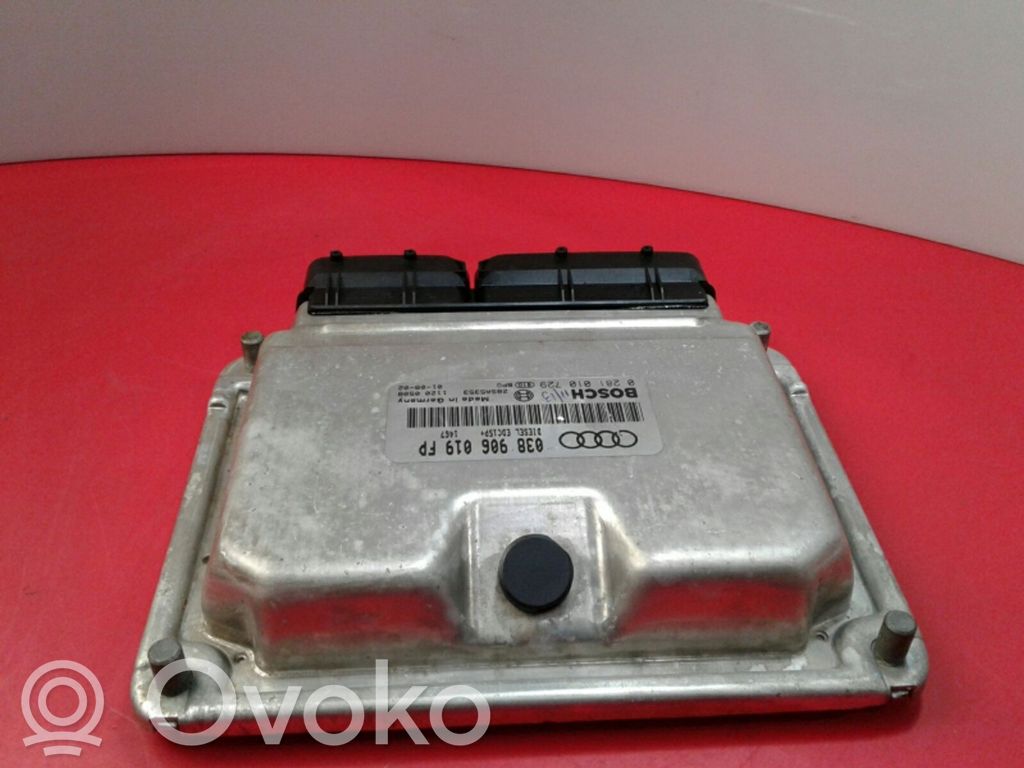 Audi A4 S4 B6 8E 8H Engine control unit/module 