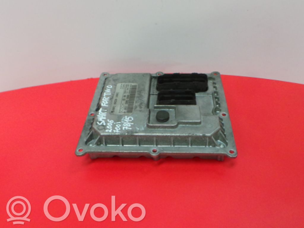 Engine control unit/module   0010020V001,006,1039S08108,261,BOSCH