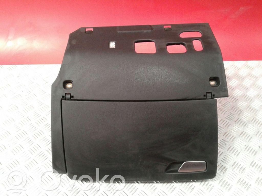 Daiktadėžė   1104875X,T0503968
