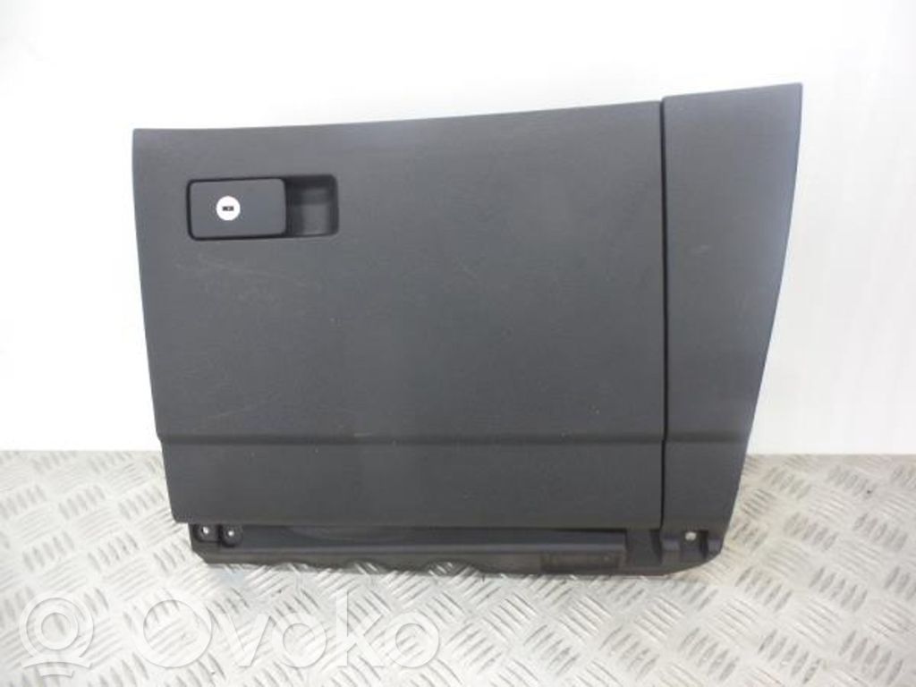 Volkswagen Sharan Glove box 