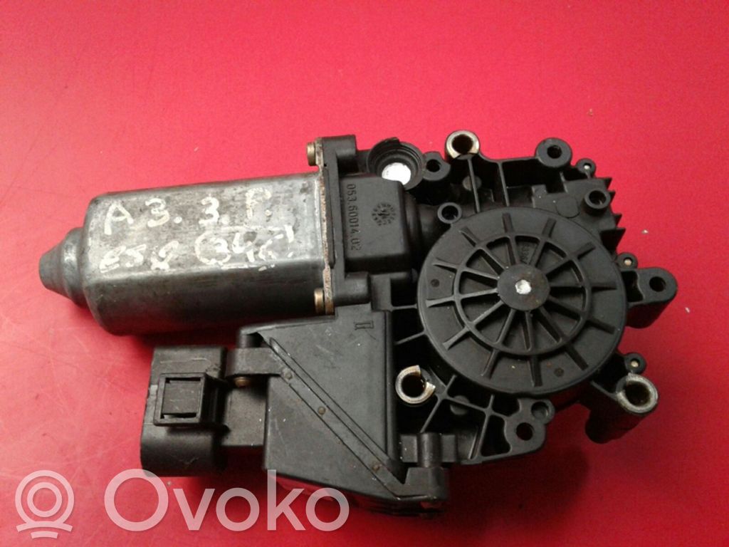 Audi A3 S3 8L Priekinio lango pakelėjo varikliukas 
