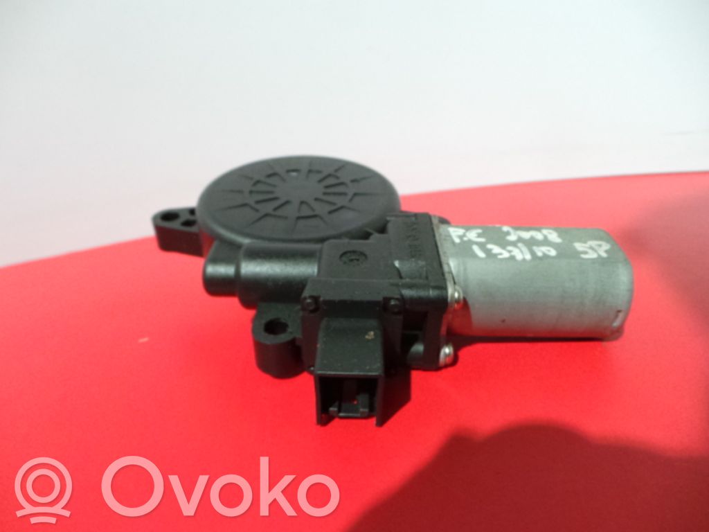 Front door window regulator motor   D651,137,58X,59,CM012040,D6515958X