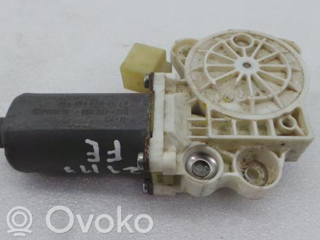 Mercedes-Benz SLK R171 Motor macara geam ușă față 