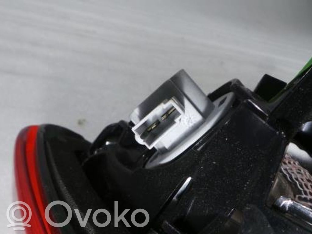 Lampy tylnej klapy bagażnika   GM13428460,0287712103,13428460,460034366,GM460034366