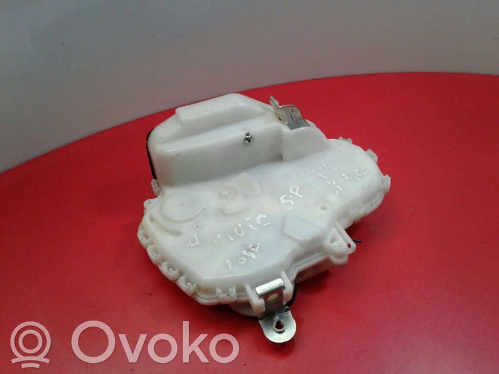 Honda Civic Aizmugurē slēdzene 