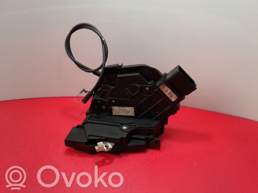 Mazda 3 I Priekinė durų spyna 