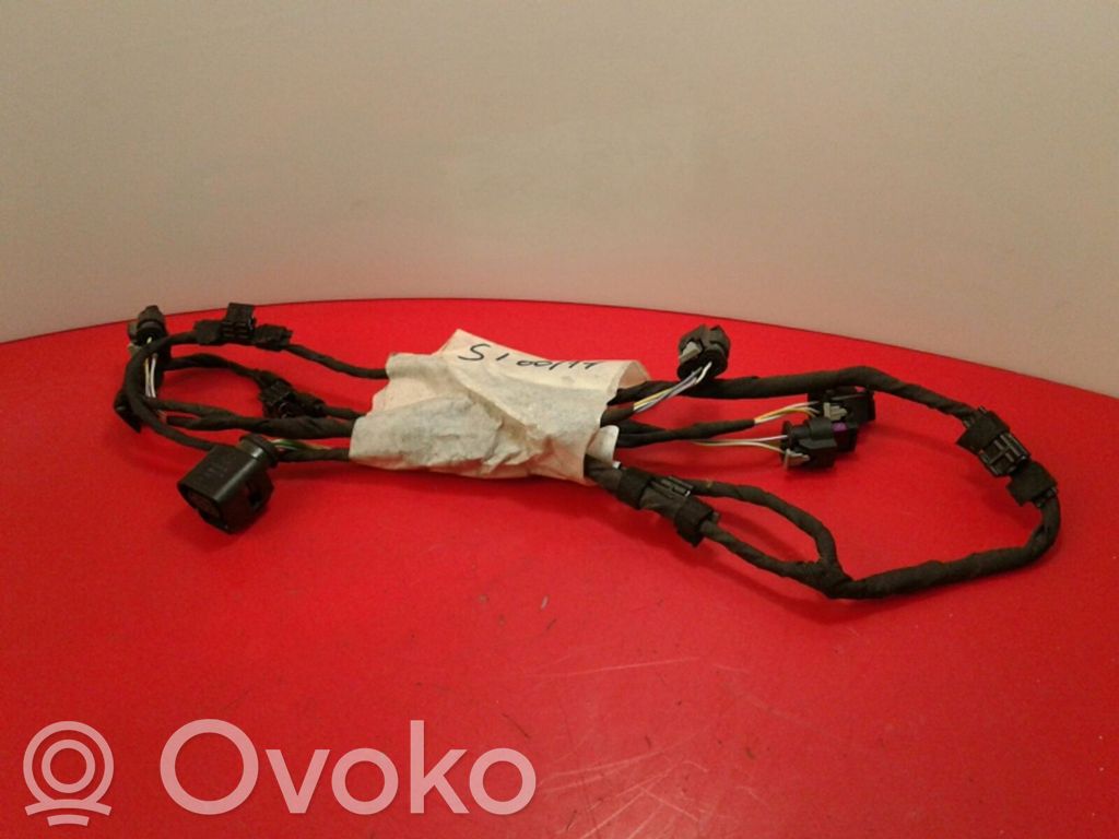 Engine installation wiring loom   5F4971194