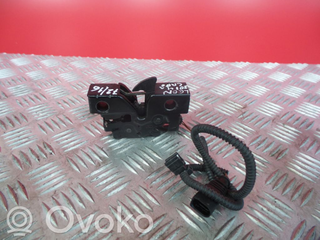 Seat Leon (5F) Engine bonnet/hood lock/latch loop/hook 