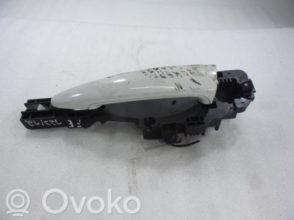 BMW 1 E81 E87 Front door exterior handle 