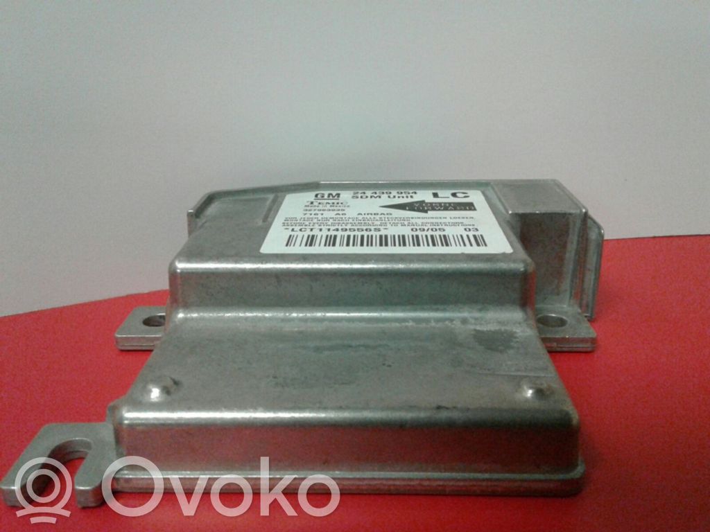Opel Corsa C Oro pagalvių valdymo blokas 