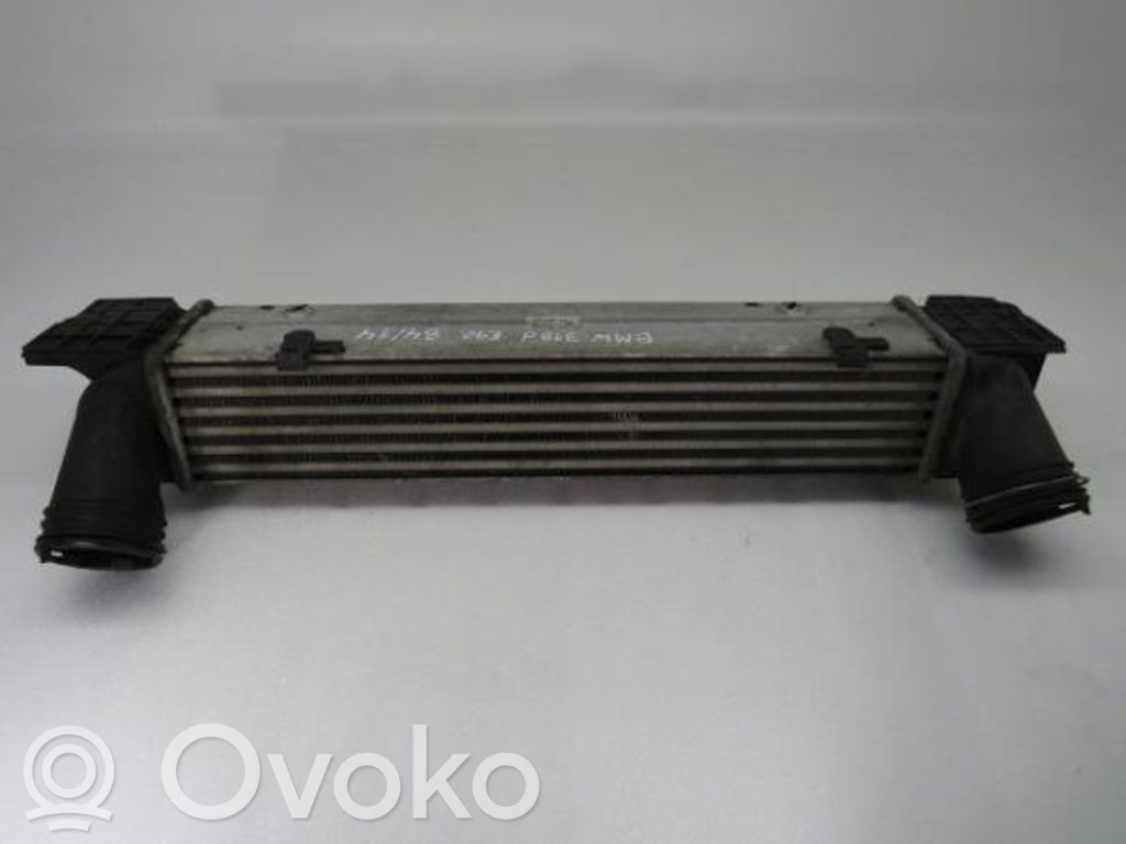 BMW 3 E90 E91 Interkūlerio radiatorius 