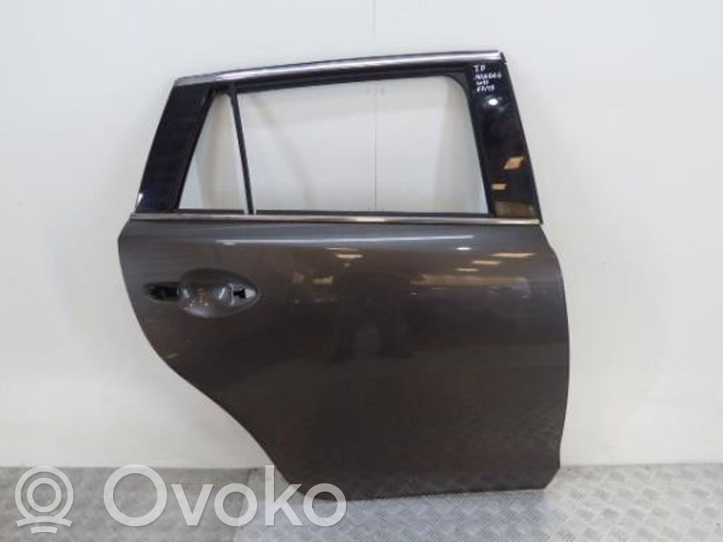 Rear door   GHP972010