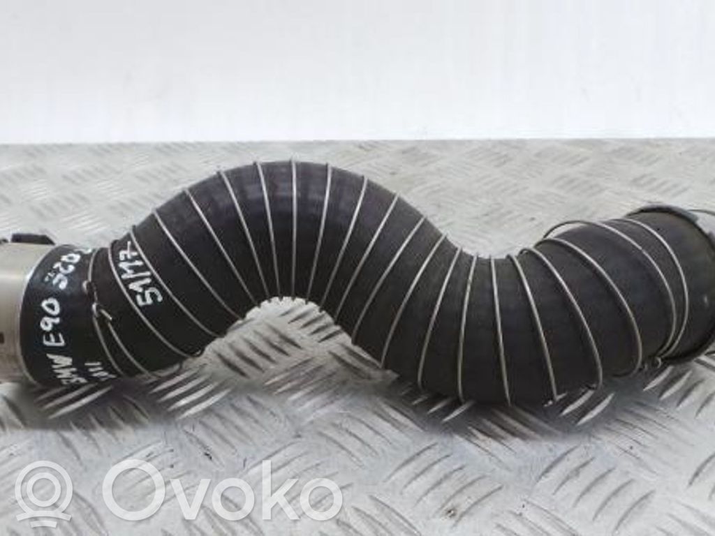 BMW 3 E90 E91 Välijäähdyttimen letku 