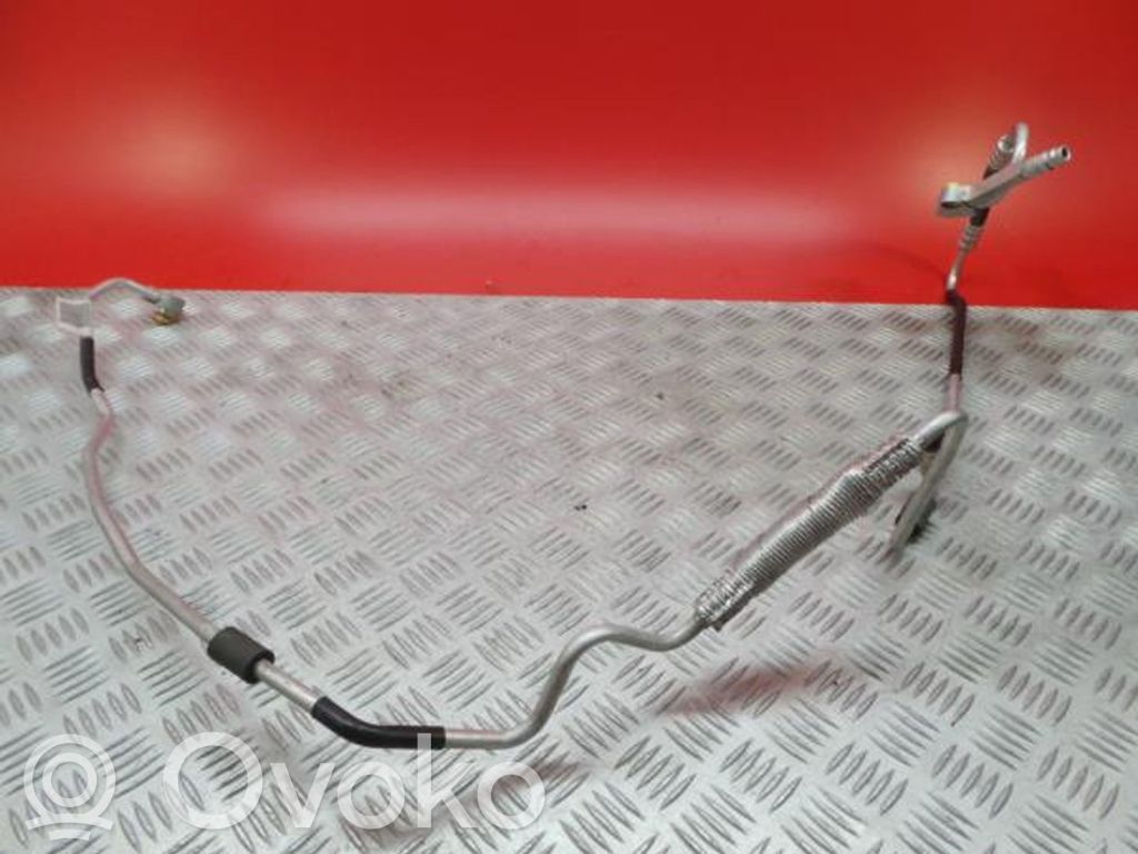 BMW 1 E82 E88 Air conditioning (A/C) pipe/hose 