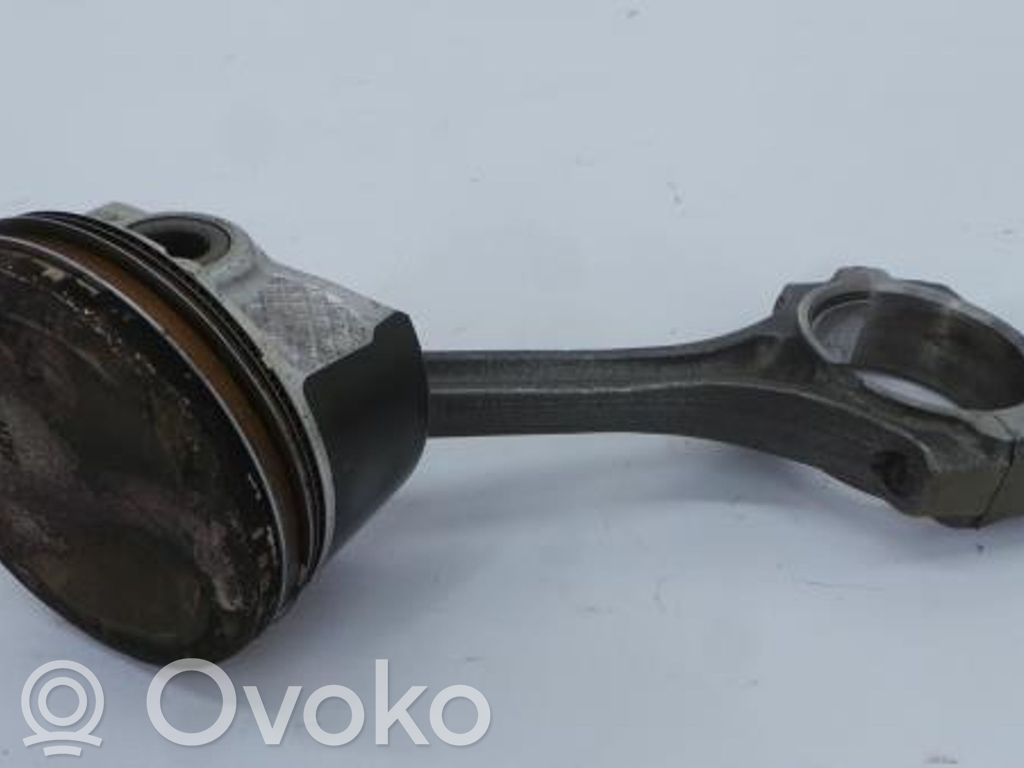 Mazda 2 Stūmoklis (-iai) 