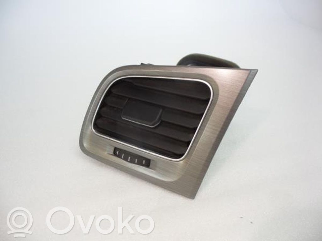 Volkswagen Golf VII Rejilla de ventilación central del panel 