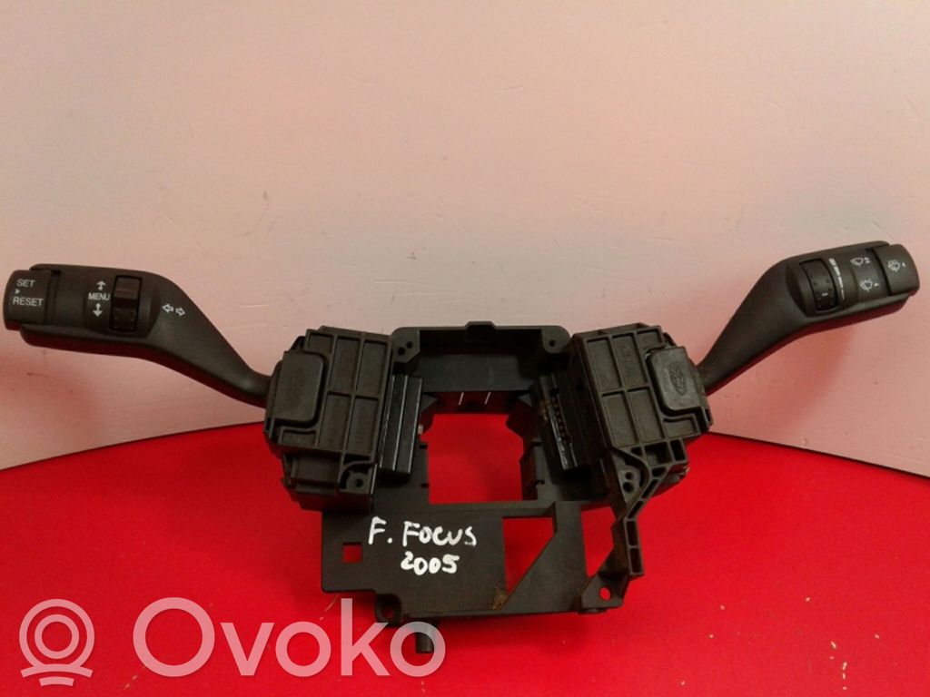 Комплект ручек   4M5T,13N064,FH