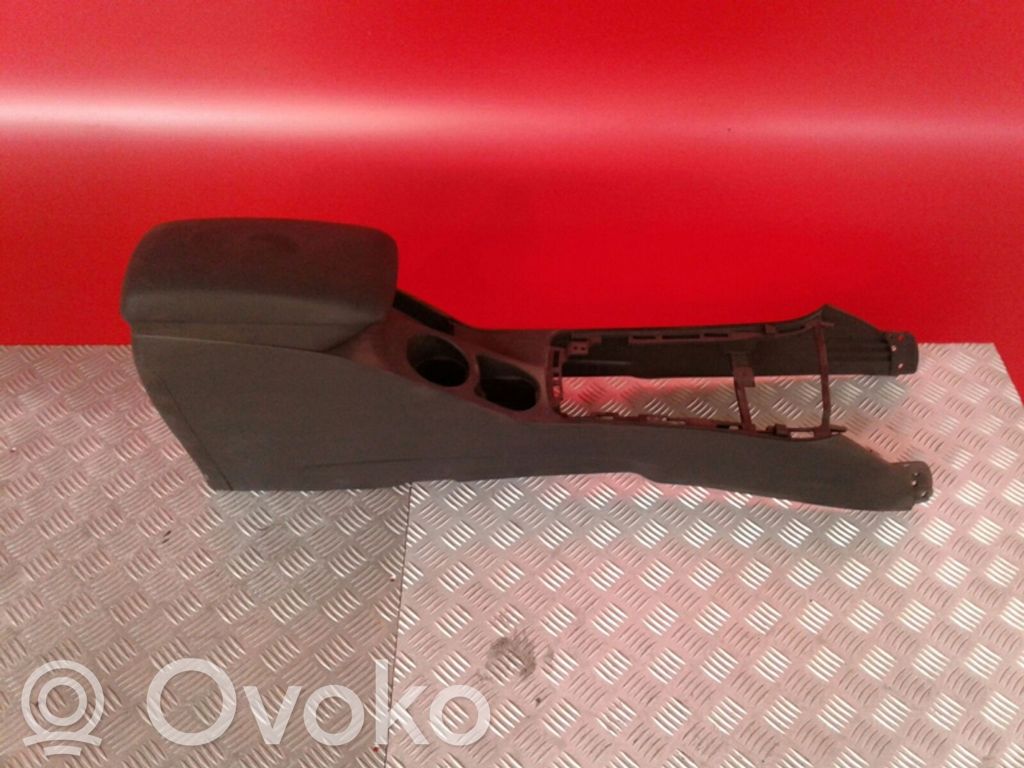 KIA Pro Cee'd I Centrālā konsole 