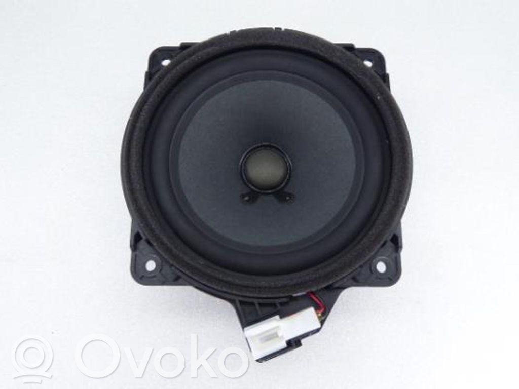 KIA Sorento Panel speaker 