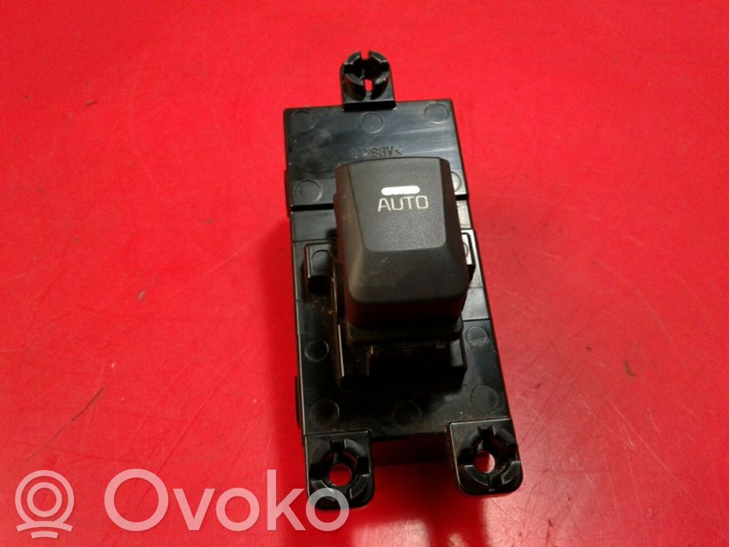 KIA Ceed Electric window control switch 