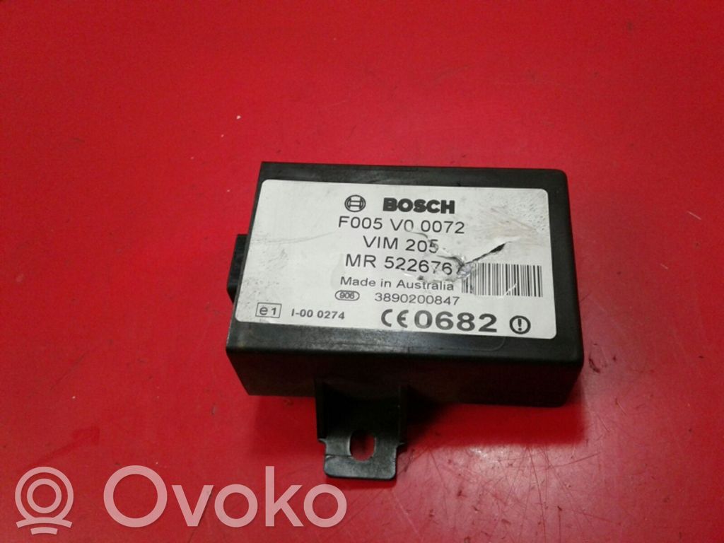 Multifunctional control switch/knob   MR522676,F005V00072
