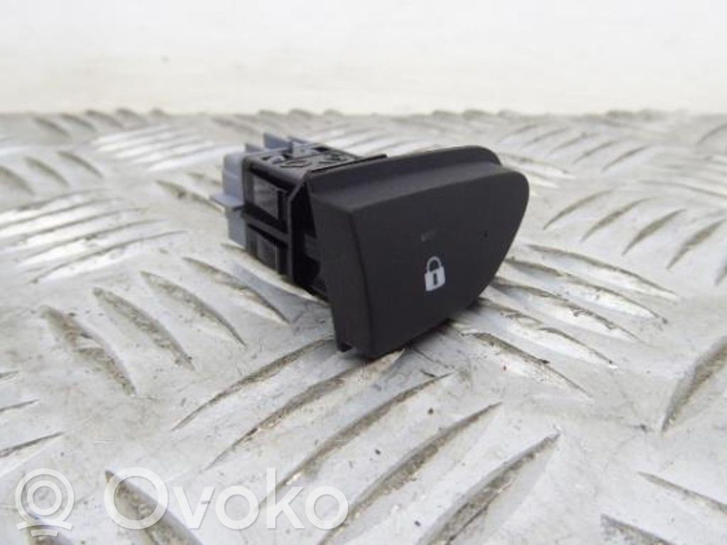 Multifunctional control switch/knob   252103678R,10026640