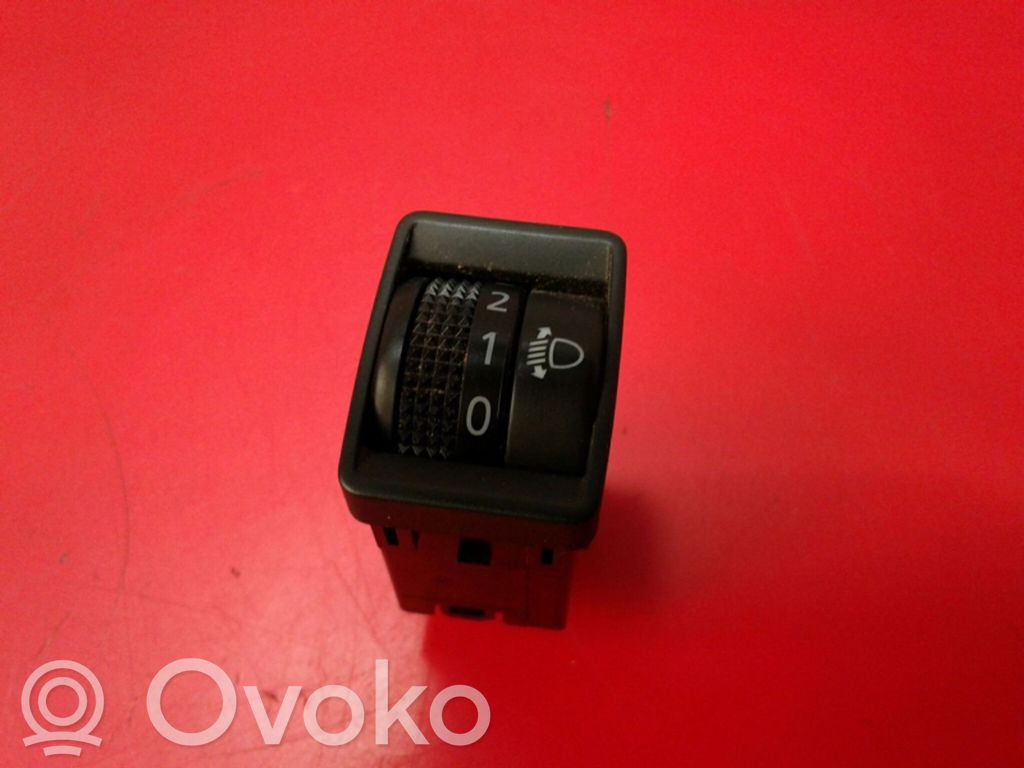 Nissan Note (E11) Multifunctional control switch/knob 