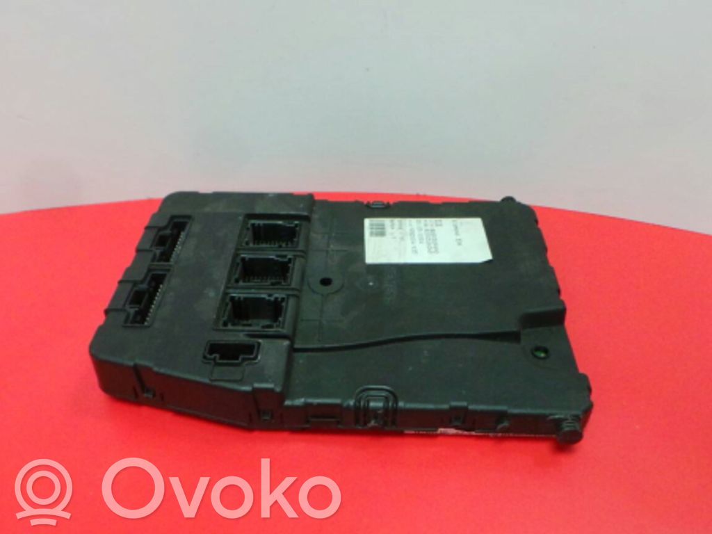 Renault Megane II SAM control unit 