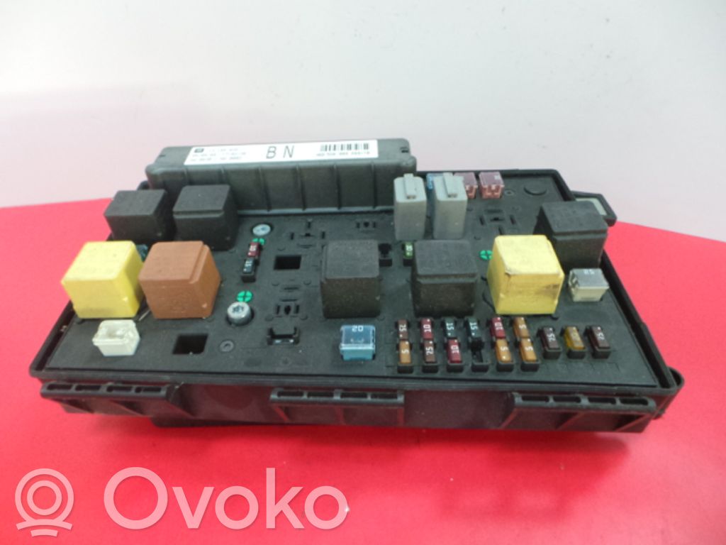 Opel Astra H SAM control unit 