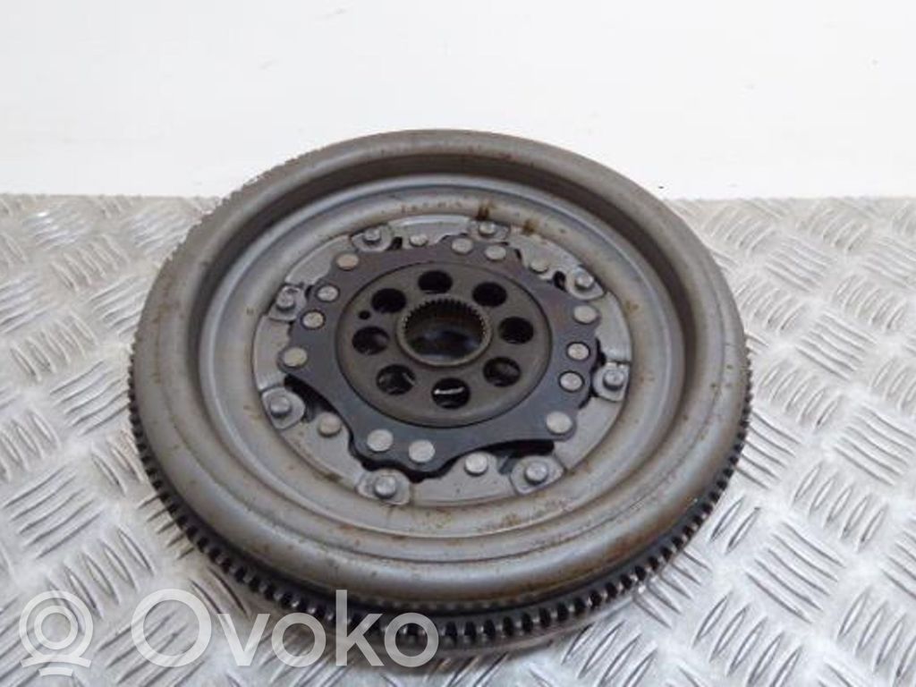 Volante motor   06J105266D