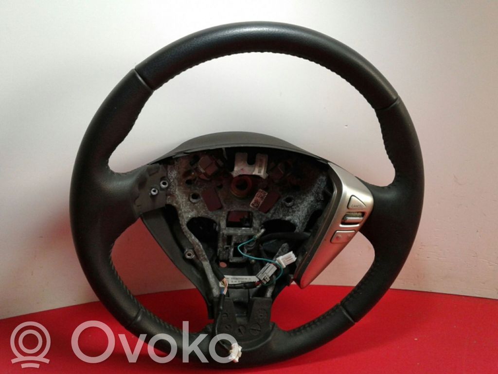 Nissan Note (E11) Vairas 