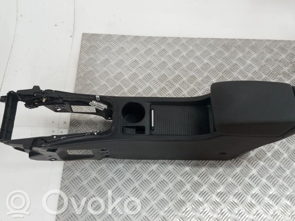 Centrinė konsolė   9918010581,13258342