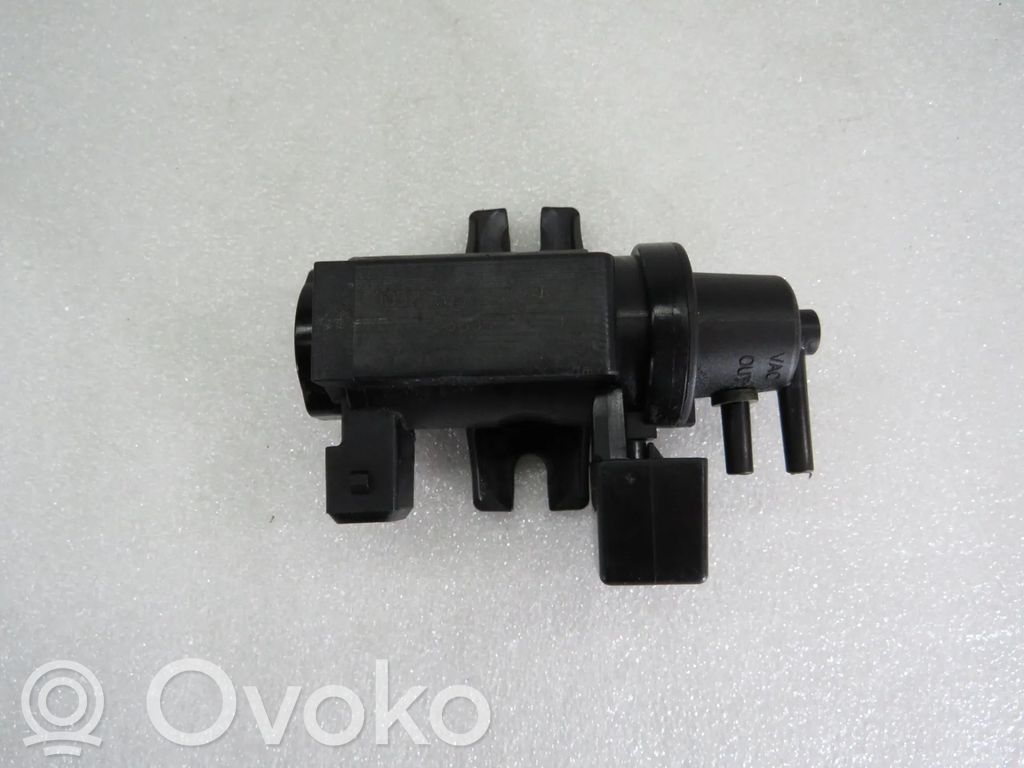 Electroválvula del turbo   1174779663403,7005790308T266