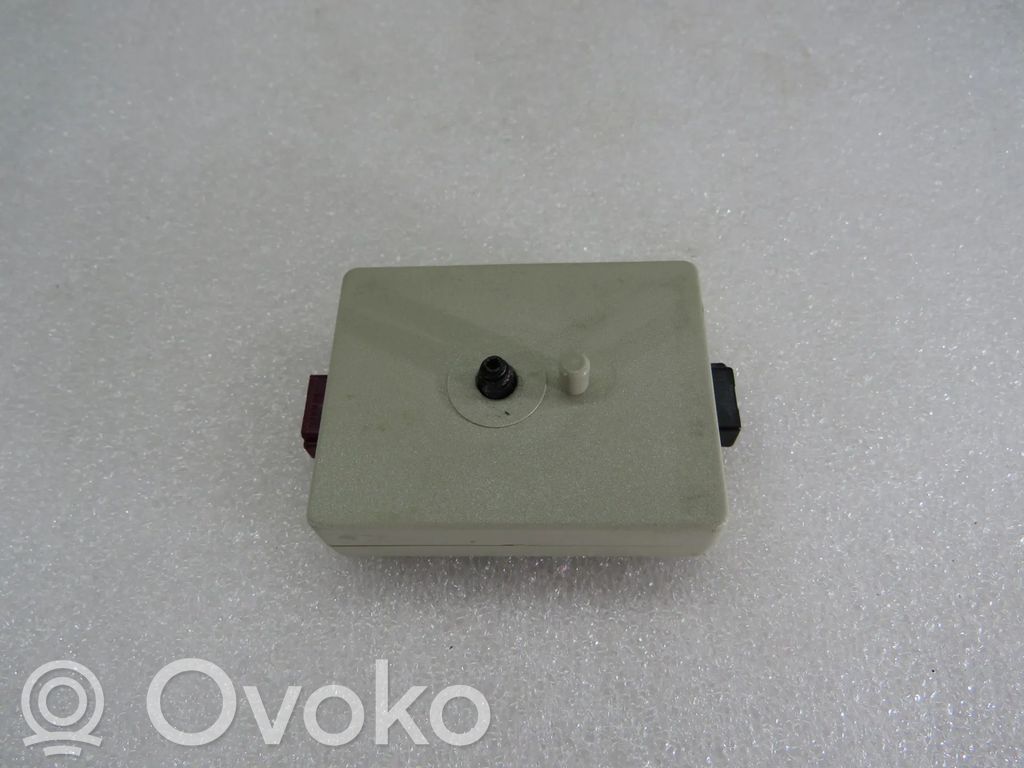 Antenas pastiprinātājs   21367510,693264406