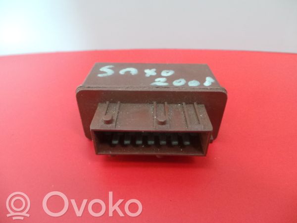 Citroen Saxo Monikäyttöinen ohjauskytkin/nuppi 