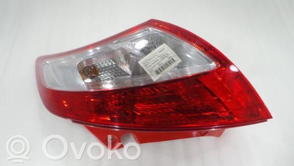 Suzuki Swift II Lampă spate în caroserie 